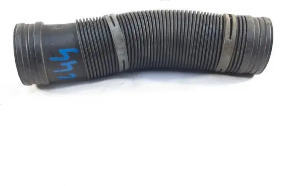 Volkswagen Polo VI Air intake hose/pipe 1K0129684B