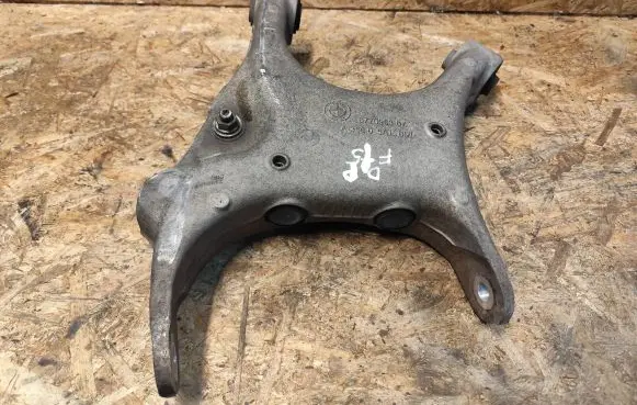 BMW X5 F15 Rear upper control arm/wishbone 6770953 A35605AUM