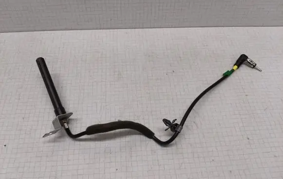 Hyundai Sonata Radio antenna 