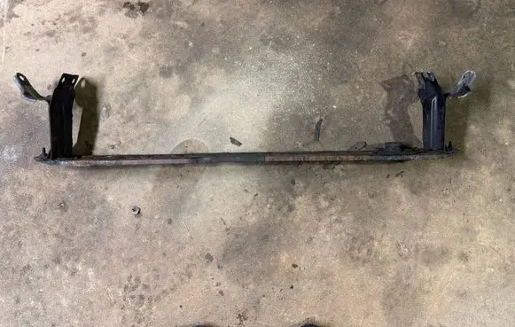 Volvo V60 Bottom radiator support slam panel 