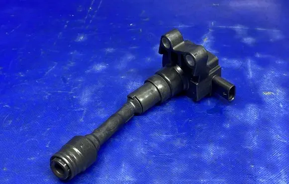 Ford Focus High voltage ignition coil CM5G12A366CB