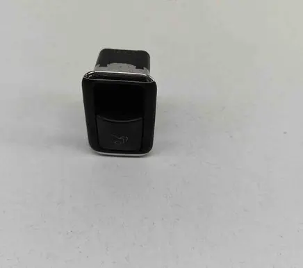 Mercedes-Benz E W212 Tailgate/boot open switch button A2128204410
