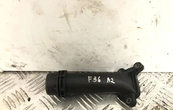 BMW 4 F32 F33 Engine coolant pipe/hose 7810707