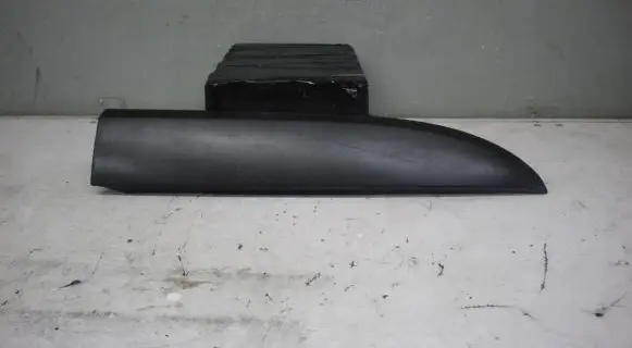 Renault Trafic I Front door trim (molding)