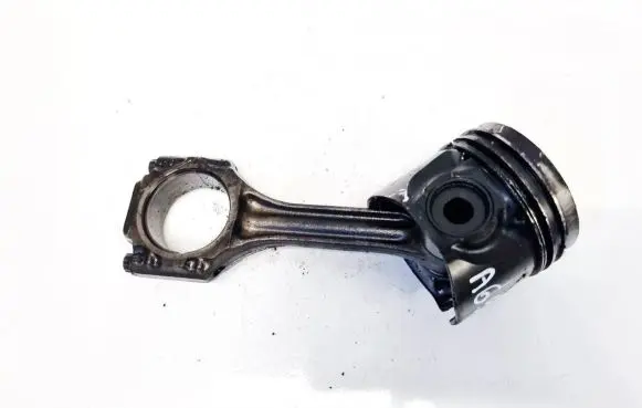 Audi A4 S4 B5 8D Piston with connecting rod