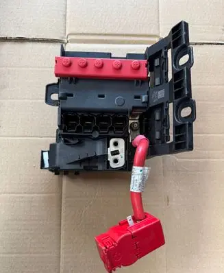 BMW 7 G11 G12 Relay mounting block 68029449350064