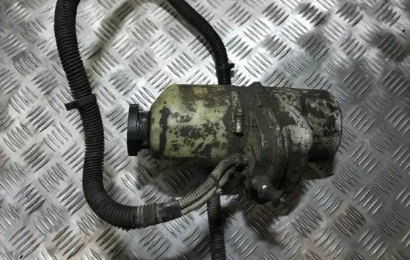 Opel Zafira A Power steering pump