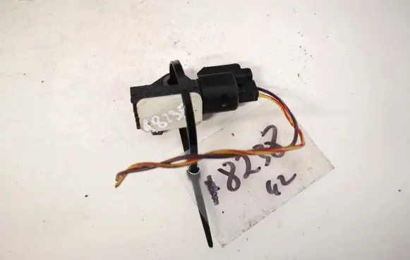 Volvo V70 Airbag deployment crash/impact sensor 31264395