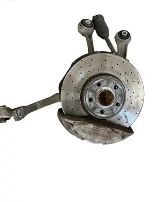 Mercedes-Benz E W238 Front wheel hub A2135402401