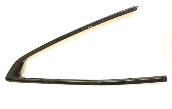 BMW 4 G22 G23 G24 G26 Rear side glass trim 748275605