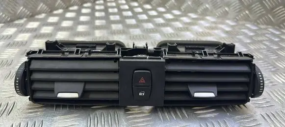 BMW 3 F30 F35 F31 Dash center air vent grill 9347435 934743503