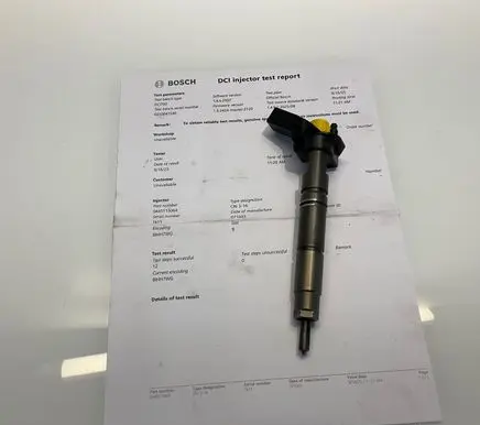 Mercedes-Benz E W211 Fuel injector A6420701387 0445115027 6420701387