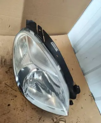 Citroen Xsara Picasso Headlight/headlamp 89310180