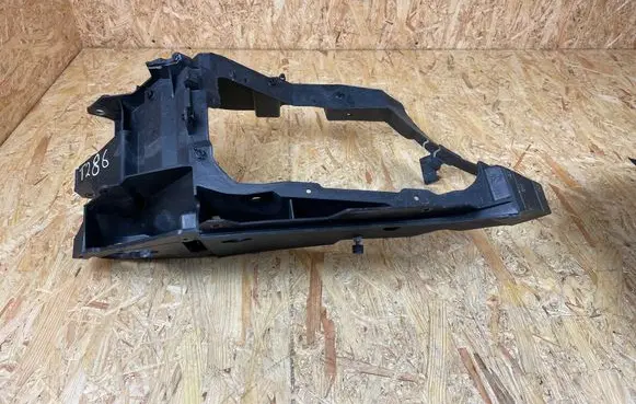 Mercedes-Benz S W222 Headlight/headlamp mounting bracket A2226224000