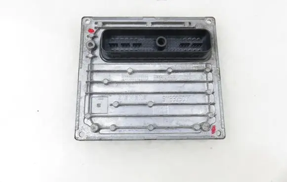 Ford Focus C-MAX Engine control unit/module 4M5112A650HB S118934101B