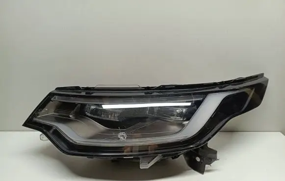 Land Rover Discovery 5 Headlight/headlamp LR144127