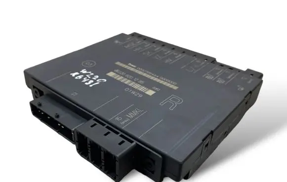 Mercedes-Benz S W220 Seat control module 2208201285 01W29 00007654A4