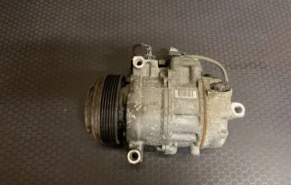 BMW X1 E84 Air conditioning (A/C) compressor (pump) 6987862