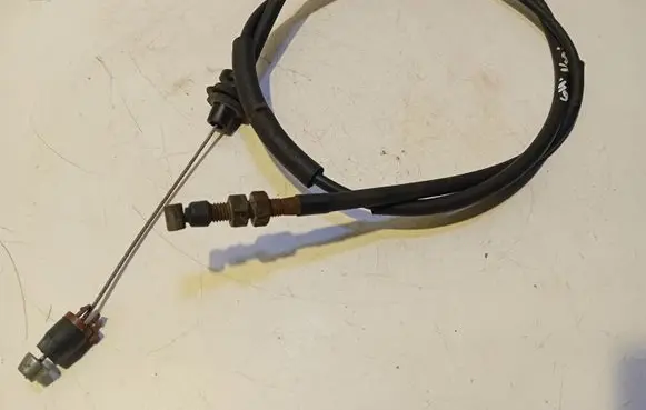 Toyota Yaris Throttle cable 