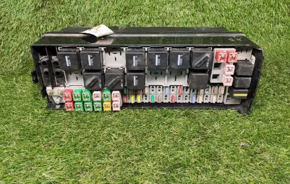 Land Rover Range Rover Sport L320 Power management control unit EJBM14ECC01