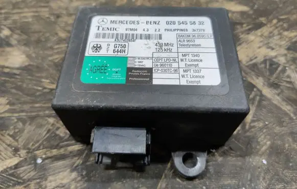 Mercedes-Benz Vito Viano W639 Immobilizer control unit/module 0205455832