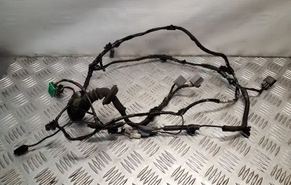 Jeep Patriot Tailgate/trunk wiring harness 68041810AA P68041810AA