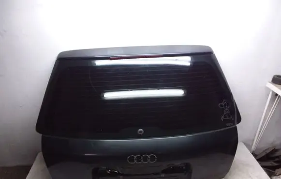 Audi A6 S6 C5 4B Tailgate/trunk/boot lid