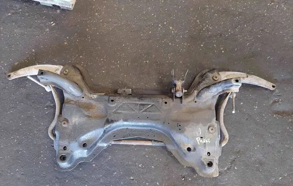 Peugeot 307 Front axle beam 