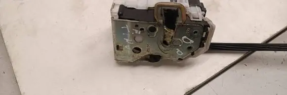Fiat Tipo Front door lock 519839440