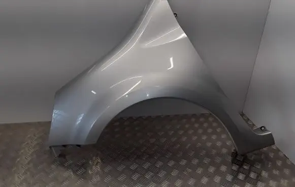 Renault Modus Fender 8200098309G