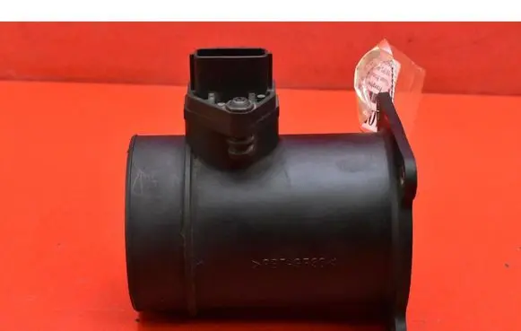 Nissan Primera Mass air flow meter 226806N210