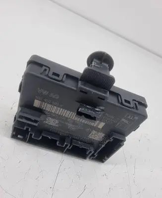Audi Q2 - Door control unit/module 5Q0959592F