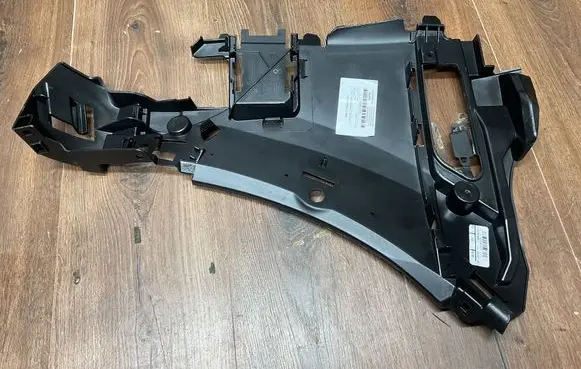 Porsche Cayenne (9Y0 9Y3) Bumper support mounting bracket corner 9Y0807178C