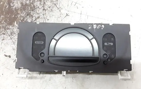 Renault Modus Speedometer (instrument cluster) P8200418023D