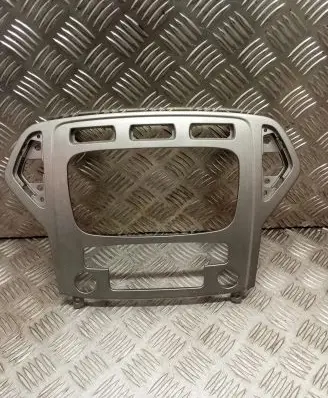 Ford Mondeo MK IV Climate control/heater control trim 