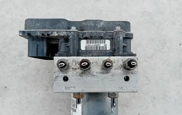 Fiat Grande Punto ABS Pump 51798105