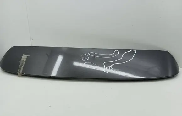 Tailgate/trunk spoiler