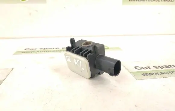 Mercedes-Benz R W251 Airbag deployment crash/impact sensor 0038202826 A0038202826