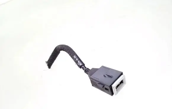 USB socket connector