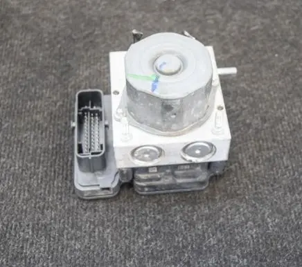 Nissan Qashqai ABS Pump