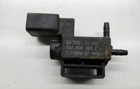 Porsche Cayenne (92A) Turbo solenoid valve 037906283C 11T058 72288000