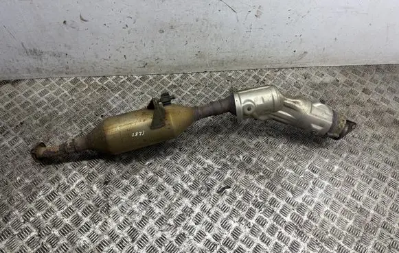Lexus CT 200H Catalyst/FAP/DPF particulate filter 33717