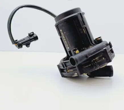 Opel Omega B2 Secondary air pump 90448806