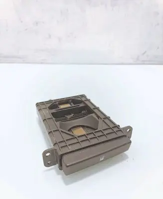 Toyota Avensis T250 Cup holder 