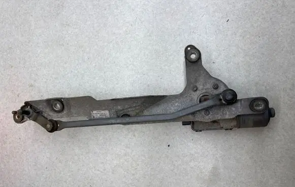 Volkswagen Phaeton Front wiper linkage and motor 3397020694 3D1955024C