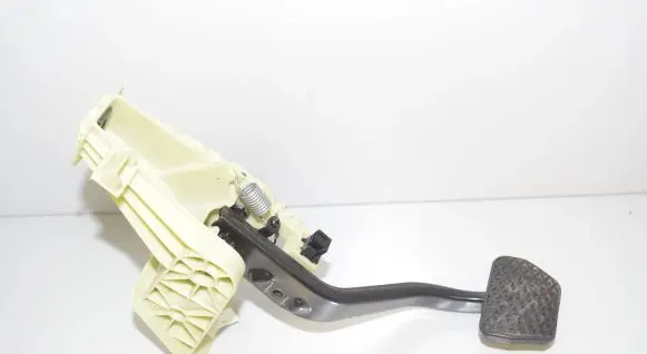 BMW X3 F25 Brake pedal 6787363 6850499 35006850499