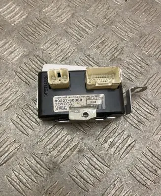 Toyota Land Cruiser (J150) Steering angle sensor 8922760080