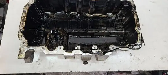Volkswagen Golf VI Engine head 03l103373a 03l103286a