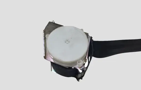Citroen C5 Middle seatbelt (rear) 33060243A