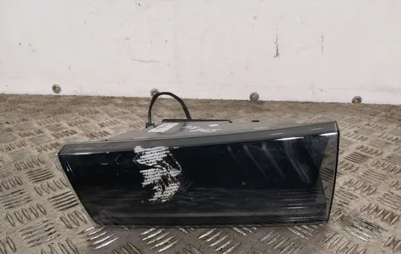 Peugeot 508 Tailgate rear/tail lights 9813508180